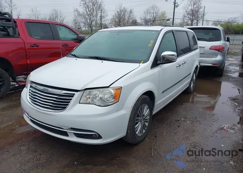 2014 Chrysler Town & Country Touring L from USA, damaged, VIN 2C4RC1CG0ER257010